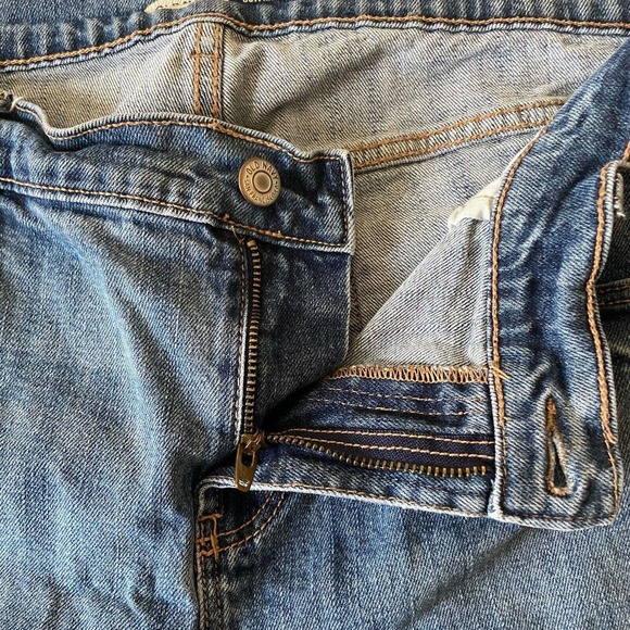 Old Navy‎ Women’s Size 14 Boyfriend Jeans Raw Hem Distressed Ripped Retro - Picture 11 of 15